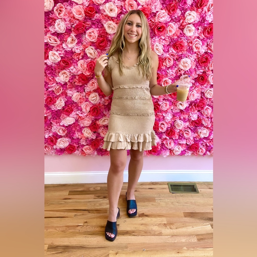Elegant Boutique Tan Ruffle Tiered Dress size M